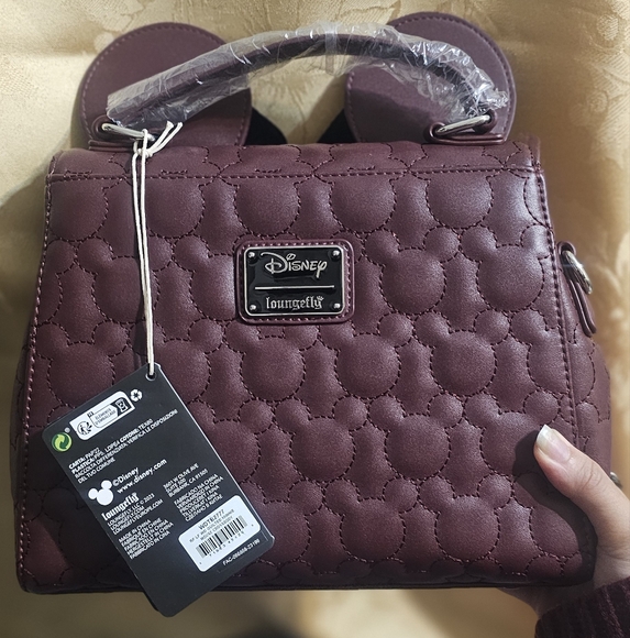 Minnie mouse quilted raspberry crossbody loungefly - Picture 3 of 5